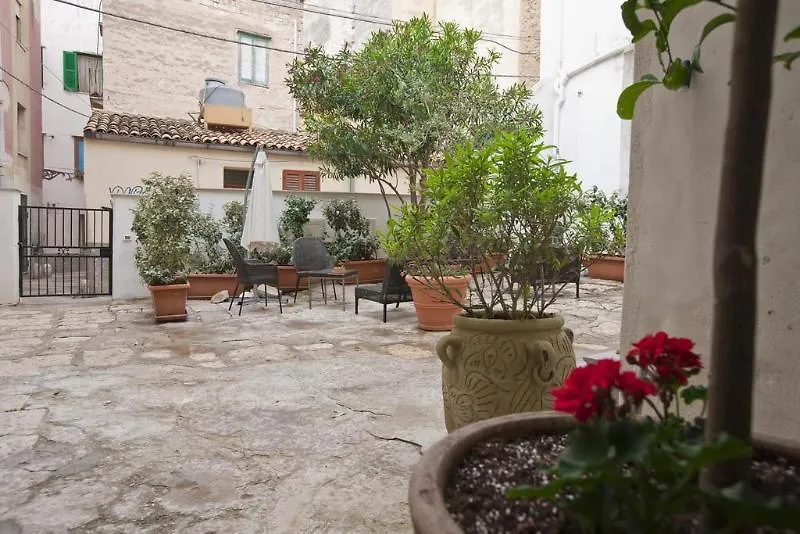 אפרטהוטל טרפאני Cortile Antico מלון דירות
