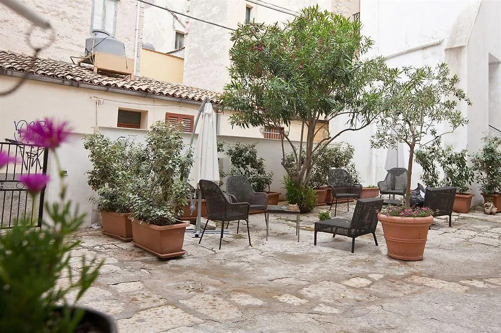 Cortile Antico Lejlighedshotel Trapani
