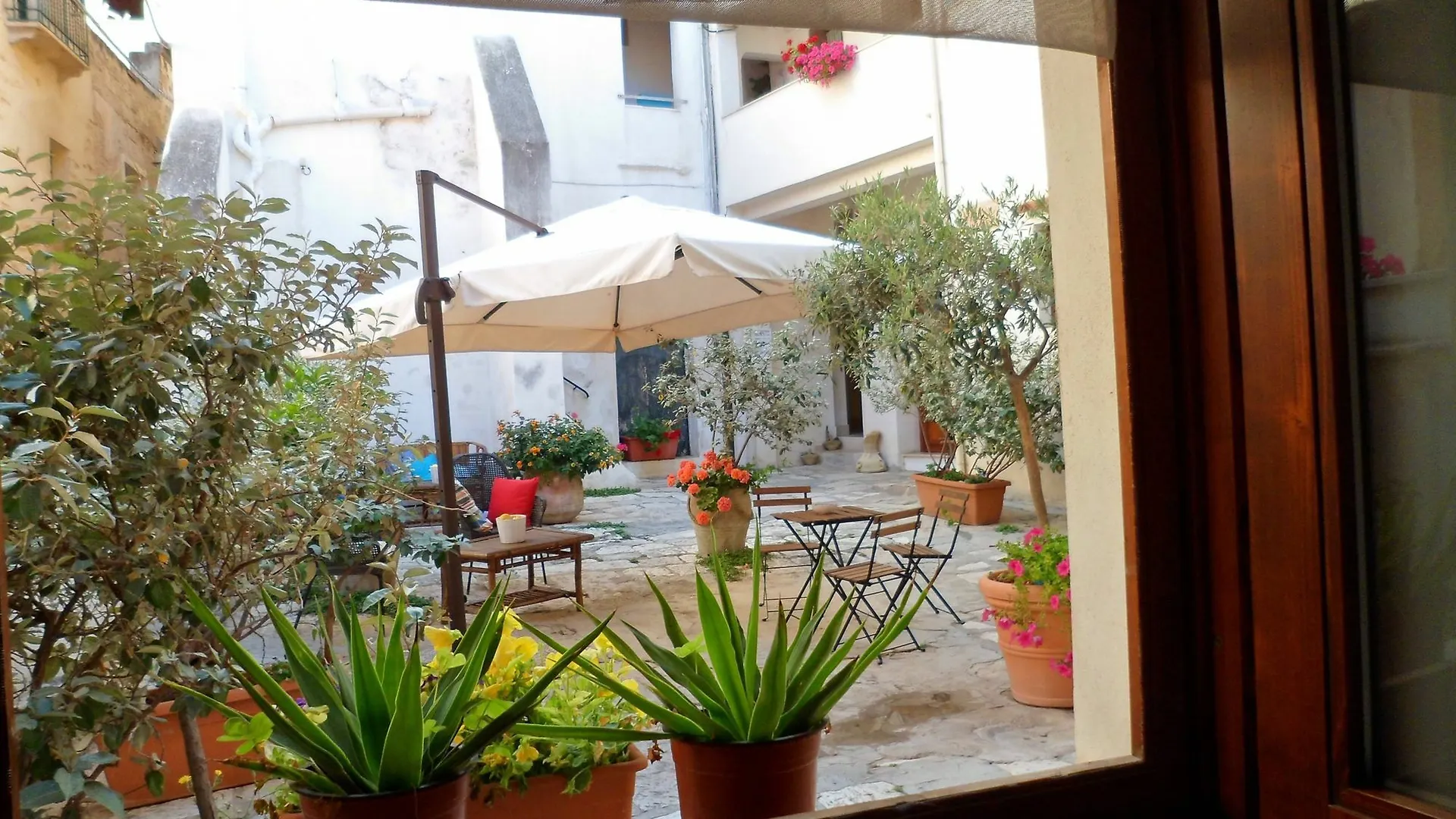 Aparthotel Cortile Antico Trapani 2*,